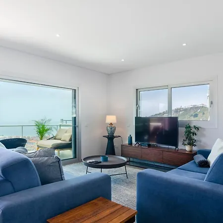 Appartamento Panoramic Views - Terrace, Sea Views & Pool Nazaré