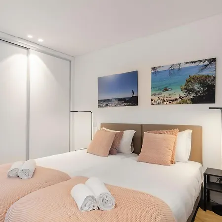 Panoramic Views - Terrace, Sea Views & Pool Appartamento *