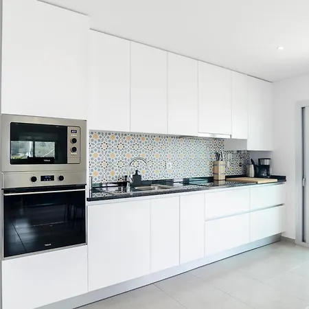 Apartment Panoramic Views - Terrace, Sea Views & Pool *
