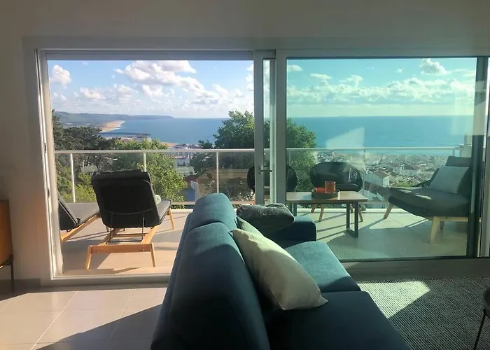 Panoramic Views - Terrace, Sea Views & Pool 아파트