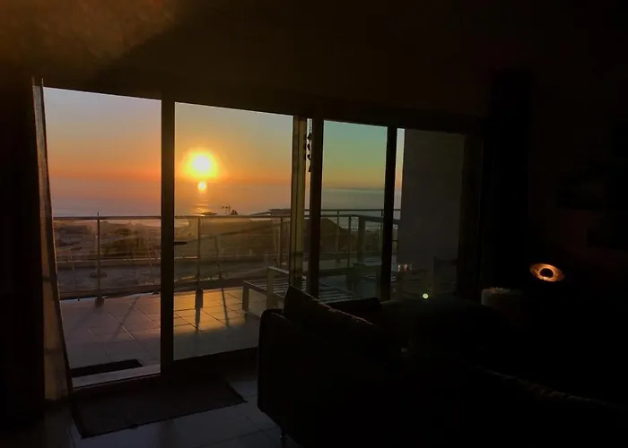 아파트 Panoramic Views - Terrace, Sea Views & Pool