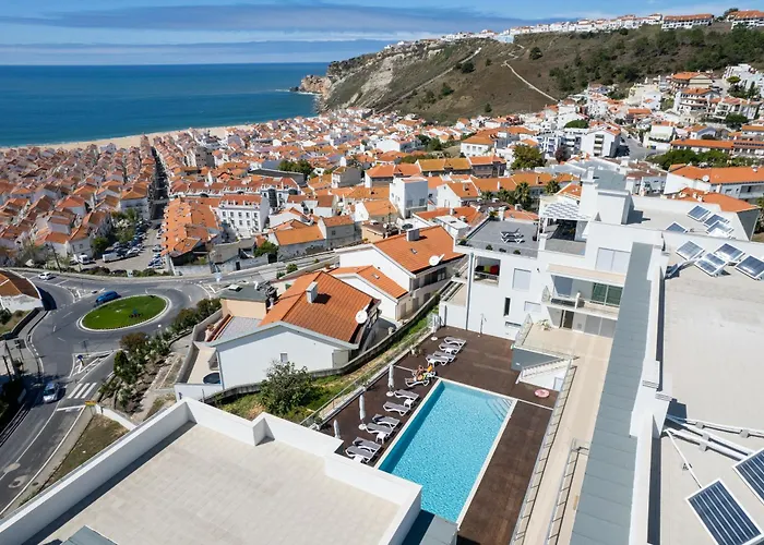 아파트 Panoramic Views - Terrace, Sea Views & Pool 나자레