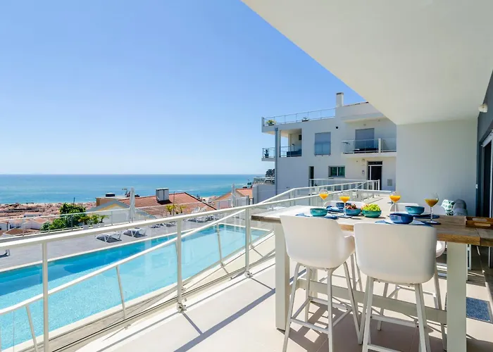 Panoramic Views - Terrace, Sea Views & Pool 아파트