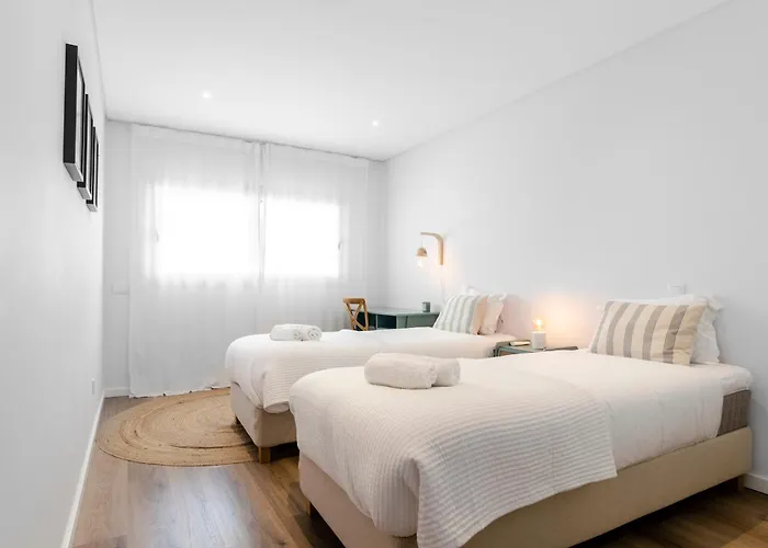 아파트 Panoramic Views - Terrace, Sea Views & Pool